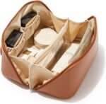 EACHY Travel Makeup Bag, Large Capacity Cosmetic Bag for Women, Waterproof PU Leather.